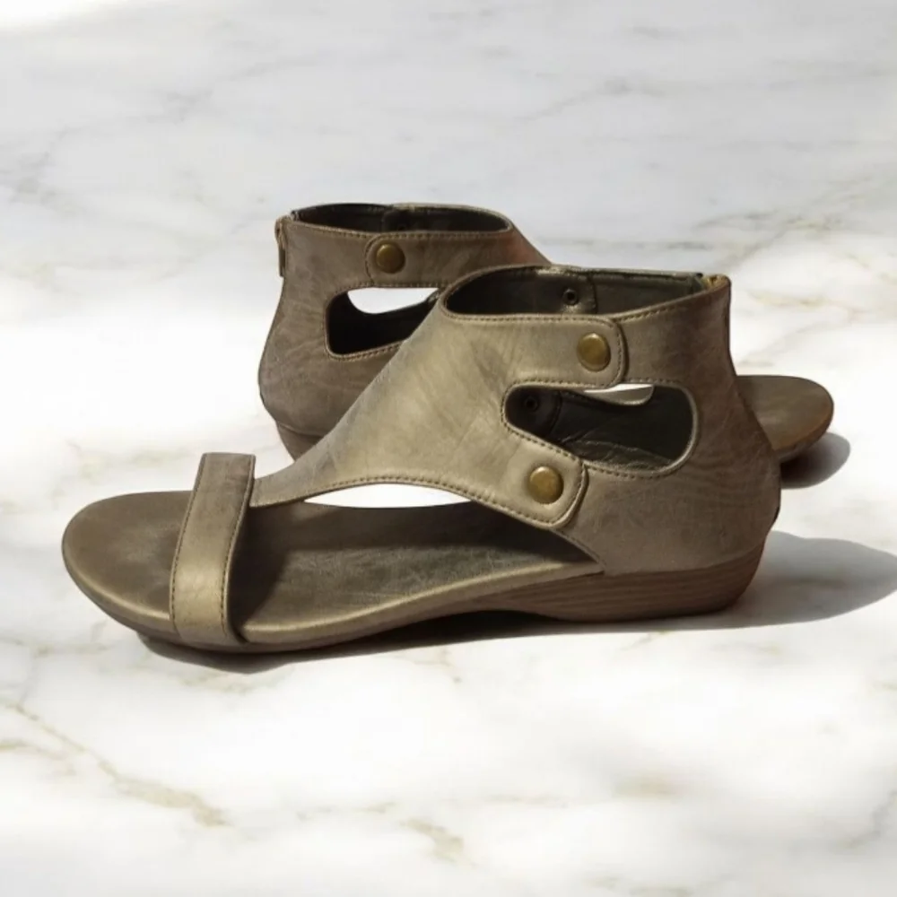 Corkys Amelia Gladiator Brushed Gold Bronze Open Toe Sandals Zip Back Size 9